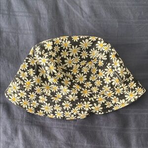 American Eagle Reversible Women's Bucket Hat - Blue/White Daisies / Brown